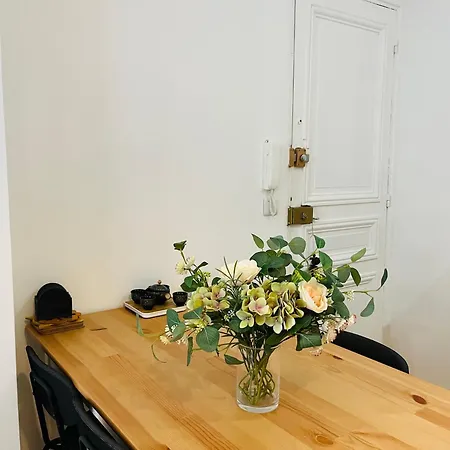 Apartment Dream Dwell Paris-cozy Historic Near Exelmans In 16th District *